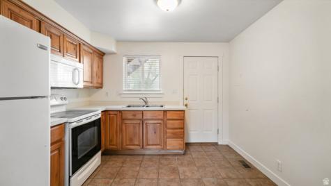 225 W 1030 N Orem UT 84057