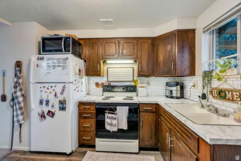 56 E 1100 S Orem UT 84058