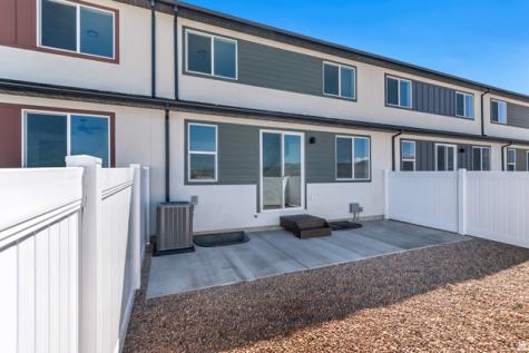 663 E Ryegrass Drive Eagle Mountain UT 84005