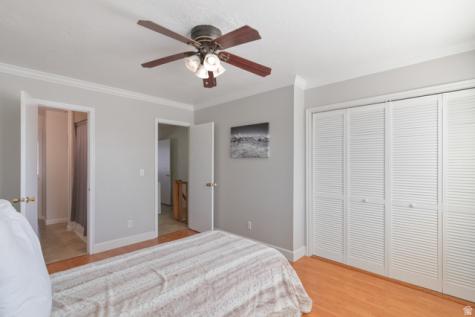 488 E 200 S Clearfield UT 84015