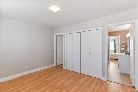 488 E 200 S Clearfield UT 84015