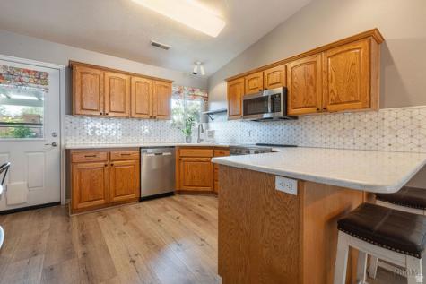 296 E 900 S St. George UT 84770