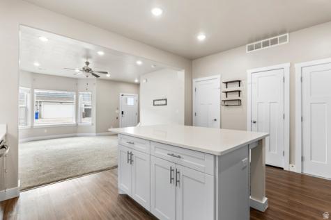 1688 E Talon Way Eagle Mountain UT 84005