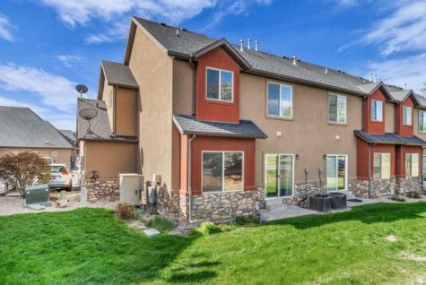 902 W 260 S Pleasant Grove UT 84062