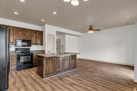 902 W 260 S Pleasant Grove UT 84062