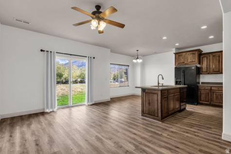 902 W 260 S Pleasant Grove UT 84062