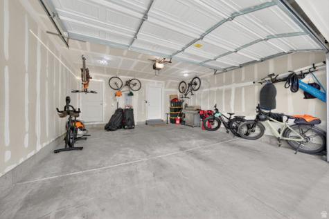 3965 N Aggie Drive Eagle Mountain UT 84005