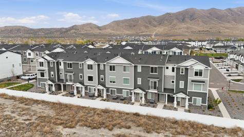 3965 N Aggie Drive Eagle Mountain UT 84005