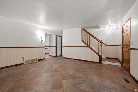 1658 E 1450 S Ogden UT 84404