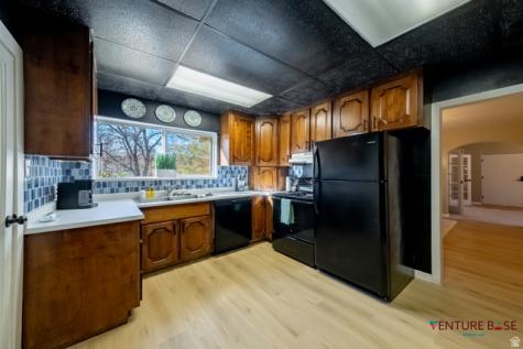 170 E 100 N Kanab UT 84741