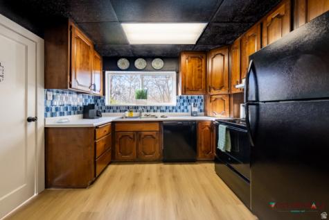 170 E 100 N Kanab UT 84741