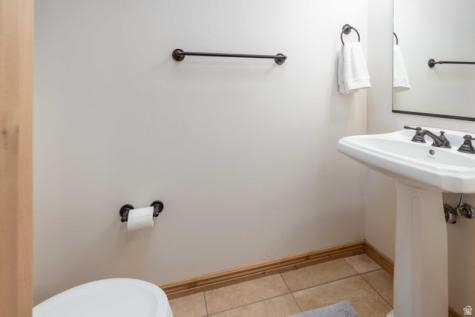 5168 E Fairview Loop Eden UT 84310
