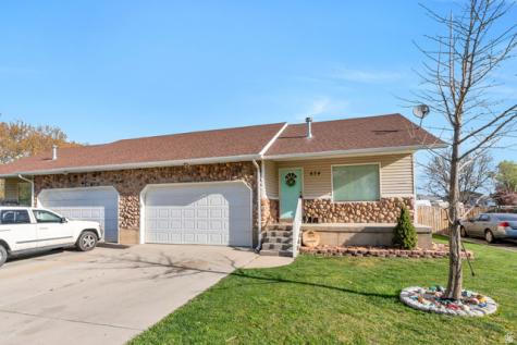 674 W 300 S Payson UT 84651