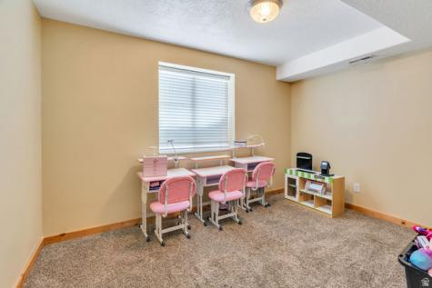 674 W 300 S Payson UT 84651