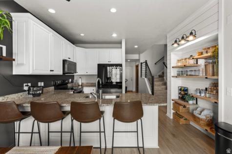 152 S 930 E American Fork UT 84003