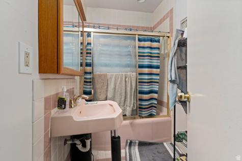 5680 S 1300 E Murray UT 84121