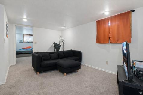 5680 S 1300 E Murray UT 84121