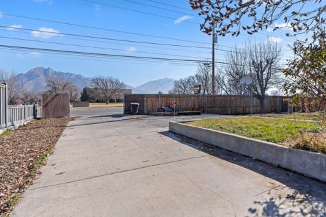 5680 S 1300 E Murray UT 84121