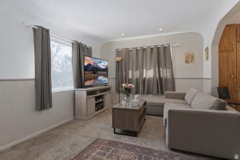 5680 S 1300 E Murray UT 84121