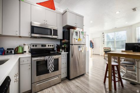 1150 S 400 E Salt Lake City UT 84111