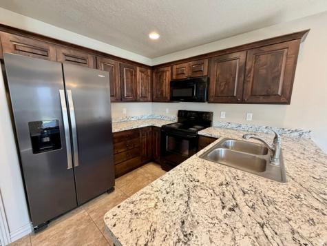 1157 W Excalibur Way West Haven UT 84401