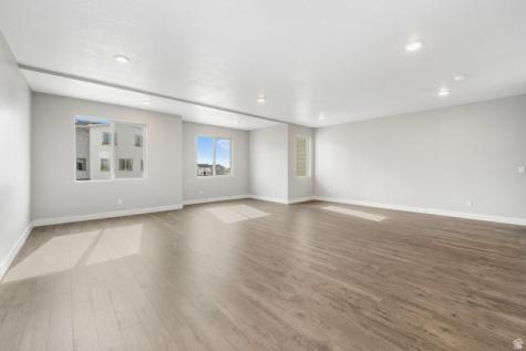 5249 N Evergreen Way Eagle Mountain UT 84005