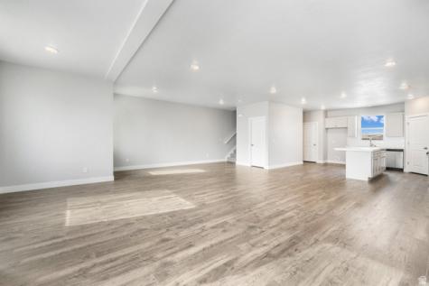5249 N Evergreen Way Eagle Mountain UT 84005