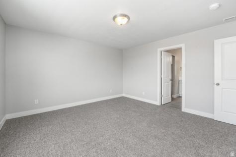 5249 N Evergreen Way Eagle Mountain UT 84005