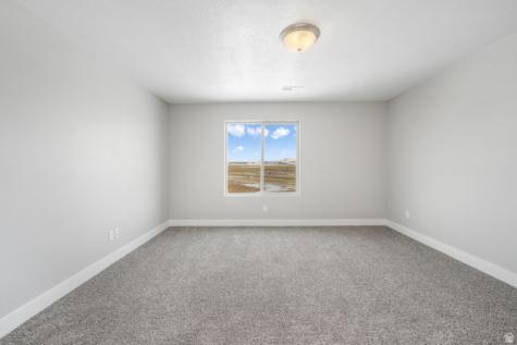 5249 N Evergreen Way Eagle Mountain UT 84005