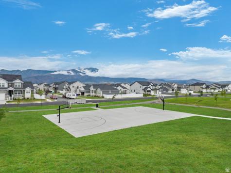 5249 N Evergreen Way Eagle Mountain UT 84005