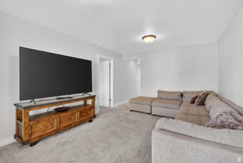 2170 Orchard Pine Loop Bountiful UT 84010