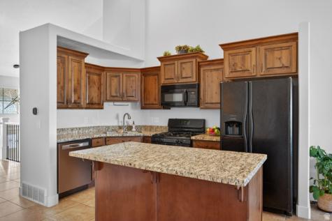 2170 Orchard Pine Loop Bountiful UT 84010