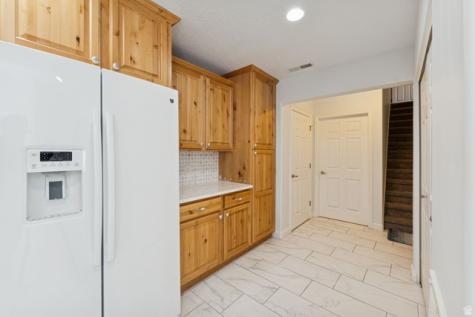 877 W 1920 S Syracuse UT 84075