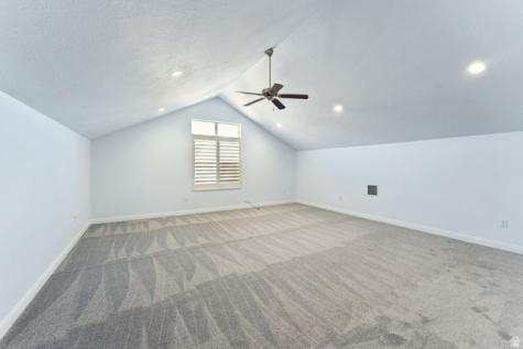 877 W 1920 S Syracuse UT 84075