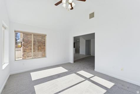 877 W 1920 S Syracuse UT 84075