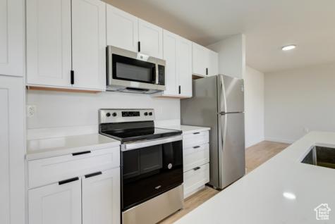404 E 5600 S Murray UT 84107