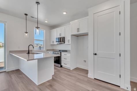667 E Ryegrass Drive Eagle Mountain UT 84005