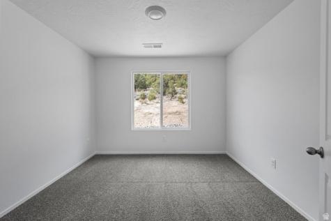 2105 Wolverine Way Washington UT 84780