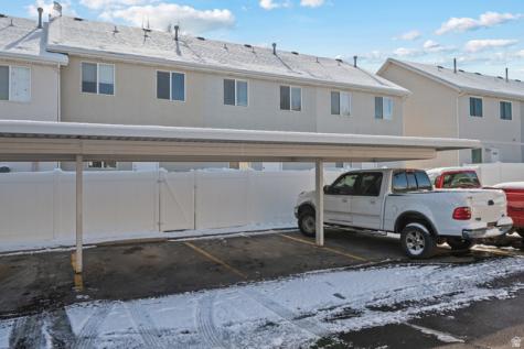 981 E 100 S Payson UT 84651