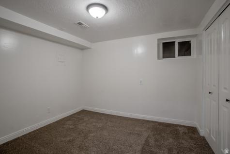 513 N 400 E Bountiful UT 84010