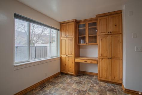 513 N 400 E Bountiful UT 84010