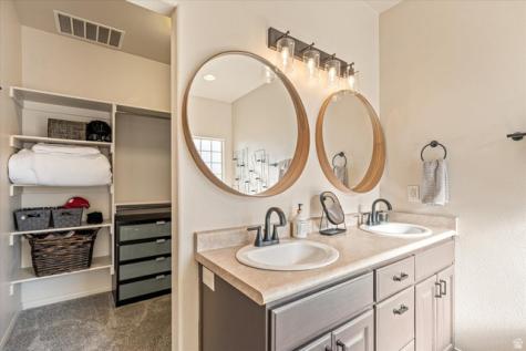 345 N 2450 E St. George UT 84790
