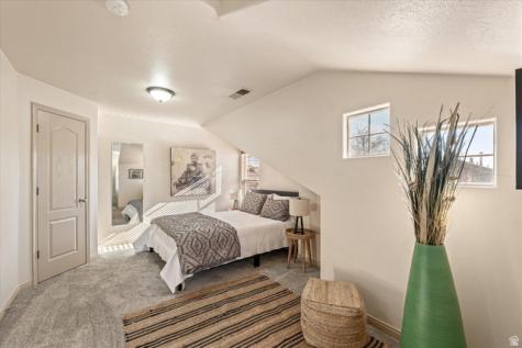 345 N 2450 E St. George UT 84790