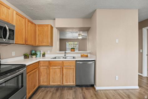 348 E 500 S Clearfield UT 84015