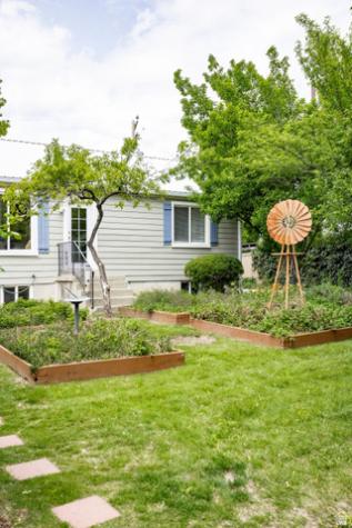 2212 E 4500 S Salt Lake City UT 84117