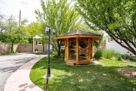 2212 E 4500 S Salt Lake City UT 84117