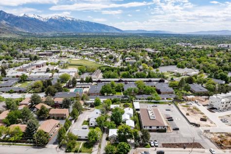 2212 E 4500 S Salt Lake City UT 84117