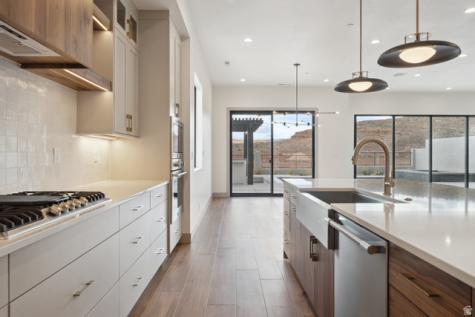 1409 N Puesta Del Sol Lane Washington UT 84780