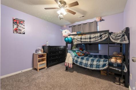 8042 N Clearwater Road W Eagle Mountain UT 84005