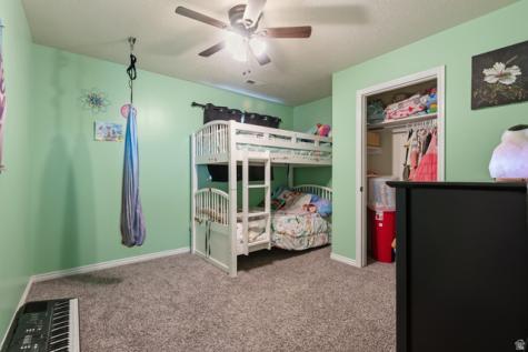 8042 N Clearwater Road W Eagle Mountain UT 84005